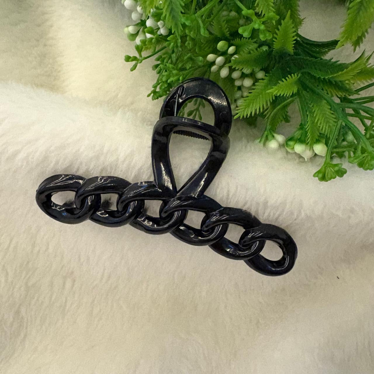 Statement Chain Link Claw Clip
