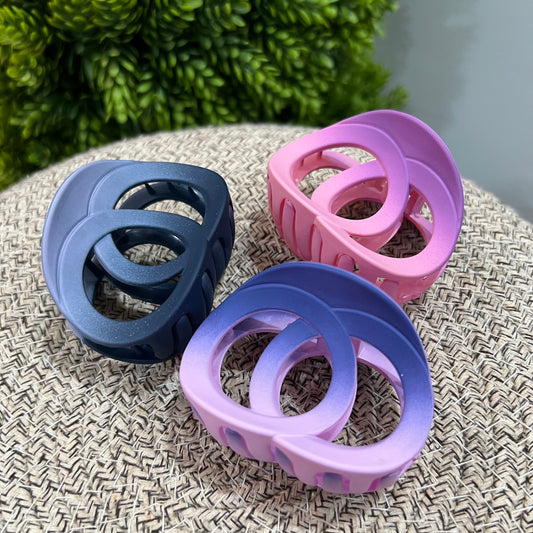 Matte Finish Claw Clip - Modern Round Design